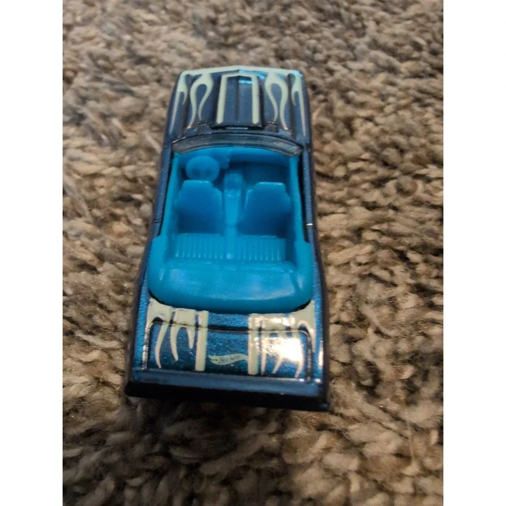 2014 Hot Wheels HW Workshop #213/250 '69 Chevy Camaro Dark Blue/White w/PR5 NM
